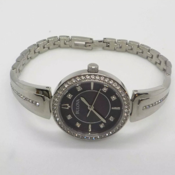 ***NEW*** Bulova Women's Dress Crystal Silver Watch - Picture 5 of 9